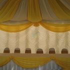 tirai pelamin berombak